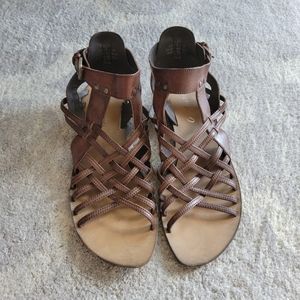 Boutique 9 Leather Ankle Strap Flat Sandals | Size 9.5